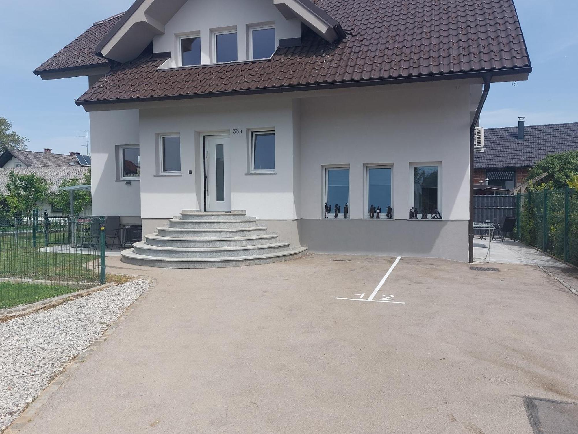 Spring And Summer Near Ljubljana With Free Secure Parking * Domžale